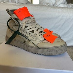 Off-White Off Court 3.0